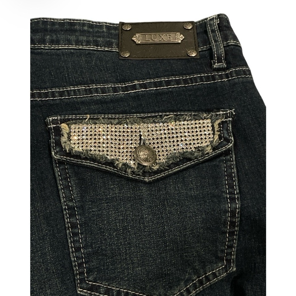 Tru Luxe Jeans Dark Blue Flare Women's Jeans With Rhinestone pockets Size 30/10 - Picture 6 of 6